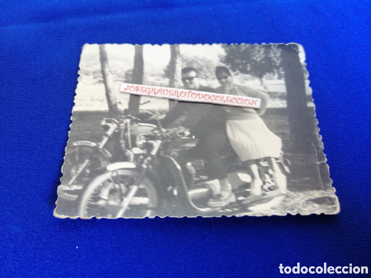 Fotografia antica: MOTOS CON MODELOS FOTOGRAF&Iacute;A ANTIGUA