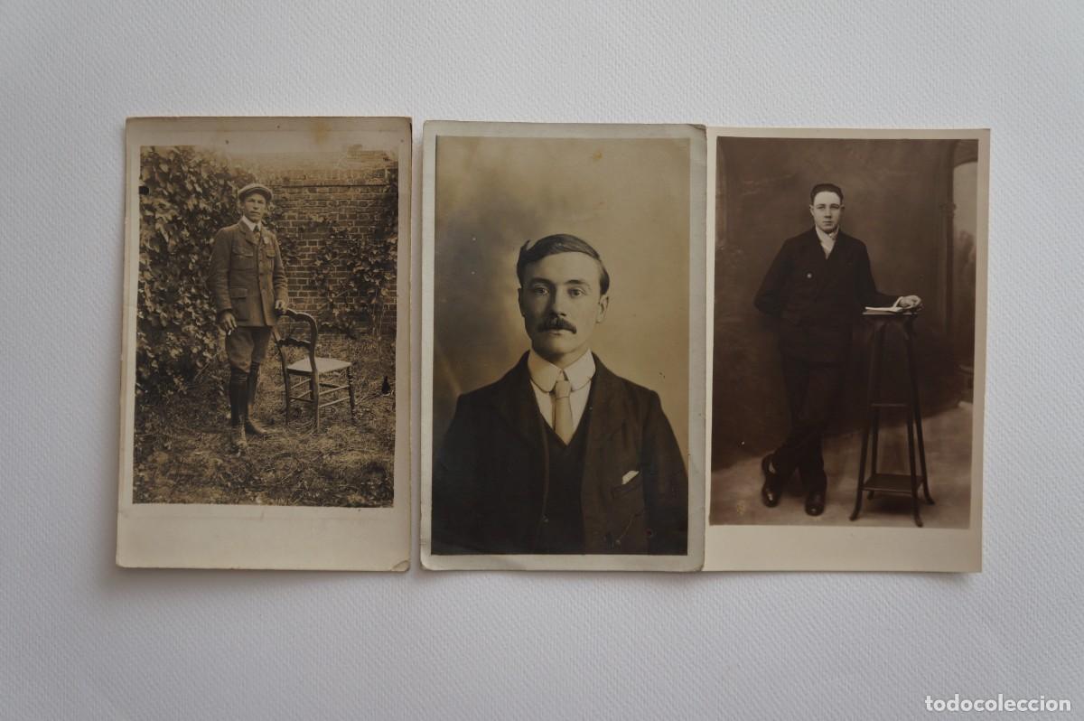 Fotografia antica: Lote de 3 fotograf&iacute;as antiguas en blanco y negro. Retratos de hombres. Formato postal.