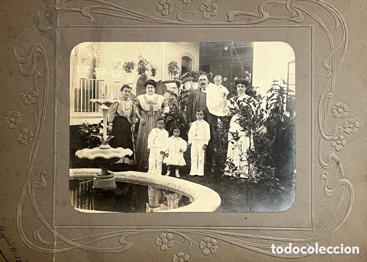 Fotografia antiga: M&Eacute;XICO.. Tomas Cordero y Osio, Fot&oacute;grafo de los ni&ntilde;os. Fotograf&iacute;a Escena familiar Mejicana (a.1908)