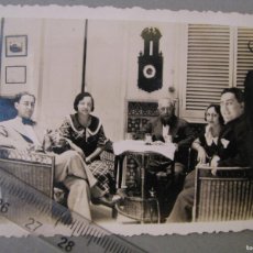 Fotografia antica: FOTO DE ALGECIRAS. EN EL HOTEL ANGLO-HISPANO. 5 JUNIO 1933. 8,5X6 CM.