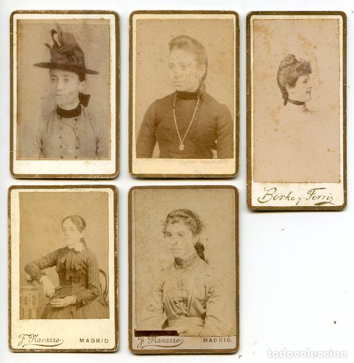 Fotografia antiga: Lote de 5 fotograf&iacute;as de damas, de tama&ntilde;o menor que la CDV, circa 1890