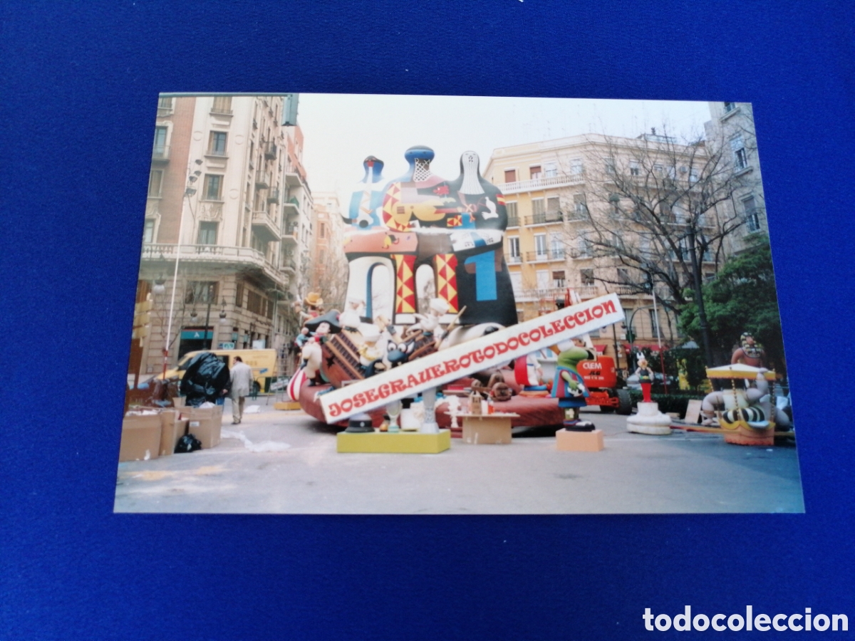 Fotografia antiga: FALLA PLAZA OBISPO AMIGO CUENCA A&Ntilde;O 2005 FOTOGRAF&Iacute;A