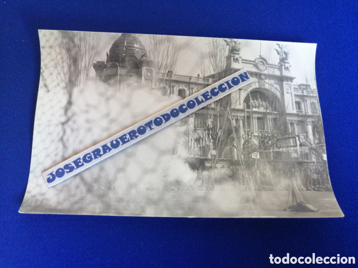 Fotografia antica: FALLAS MASCLETA PLAZA DEL CAUDILLO 1970 FOTOGRAF&Iacute;A ANTIGUA
