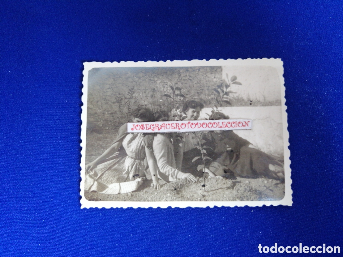 Fotografia antica: MODELOS POSANDO 1953 ALZIRA CON SELLO FOTOGR&Aacute;FICO JUAN SAURA (ALZIRA) FOTOGRAF&Iacute;A ANTIGUA