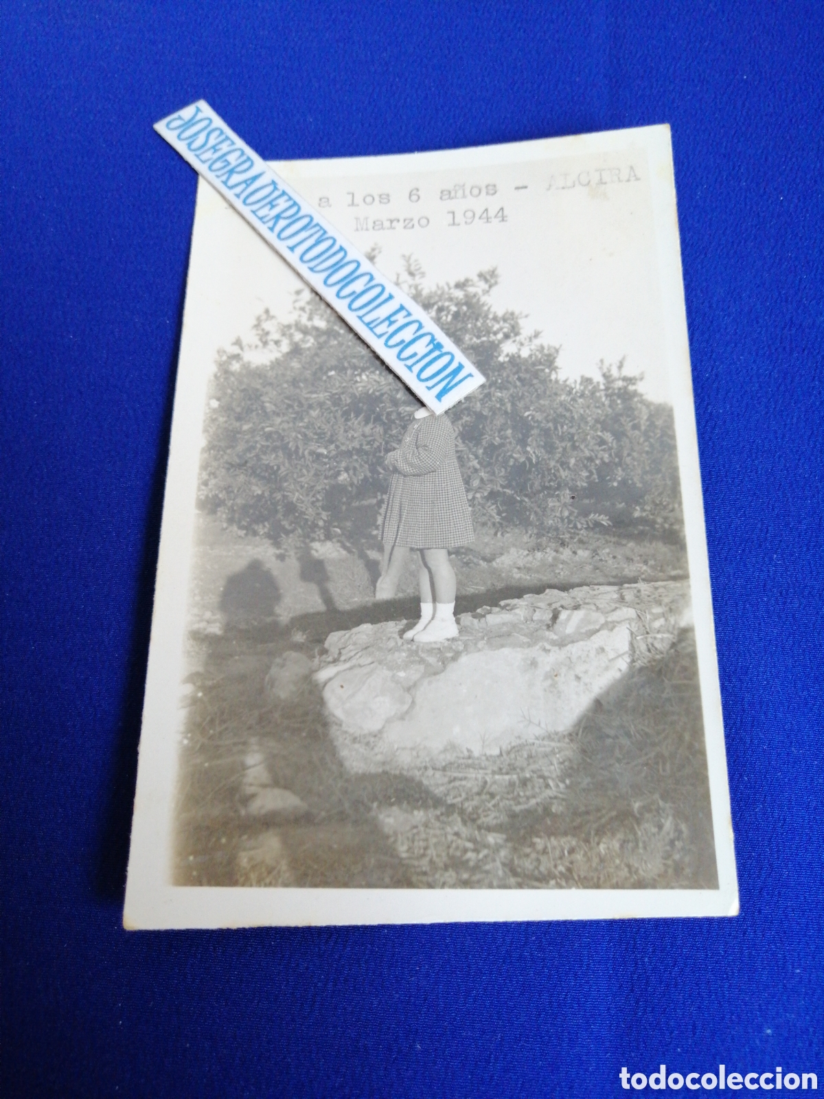 Fotografia antiga: NI&Ntilde;A MODELO POSANDO (ALZIRA) 1944 FOTOGRAF&Iacute;A ANTIGUA