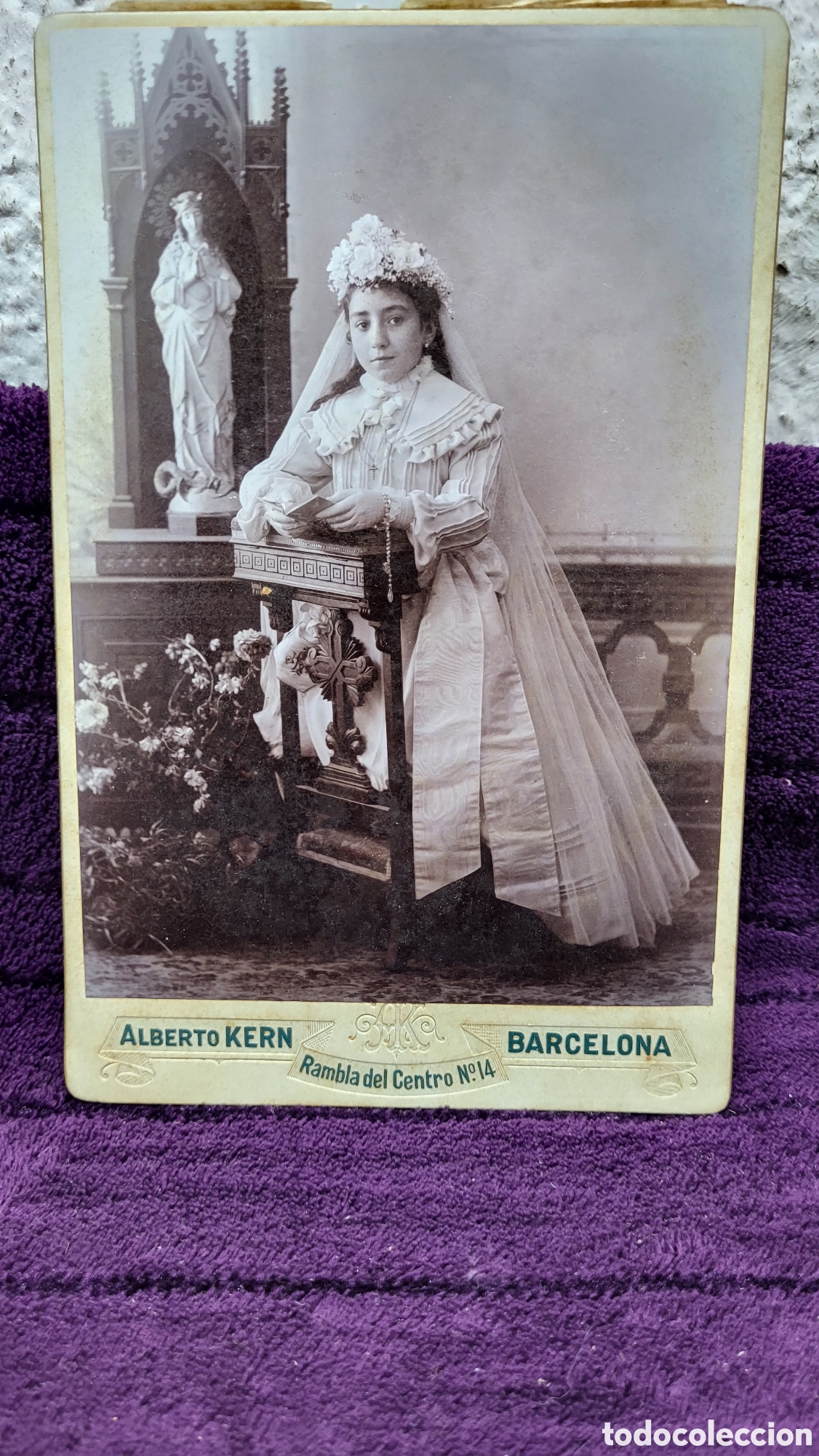 Alte Fotografie: Fotograf&iacute;a antigua alb&uacute;mina retrato de una Ni&ntilde;a