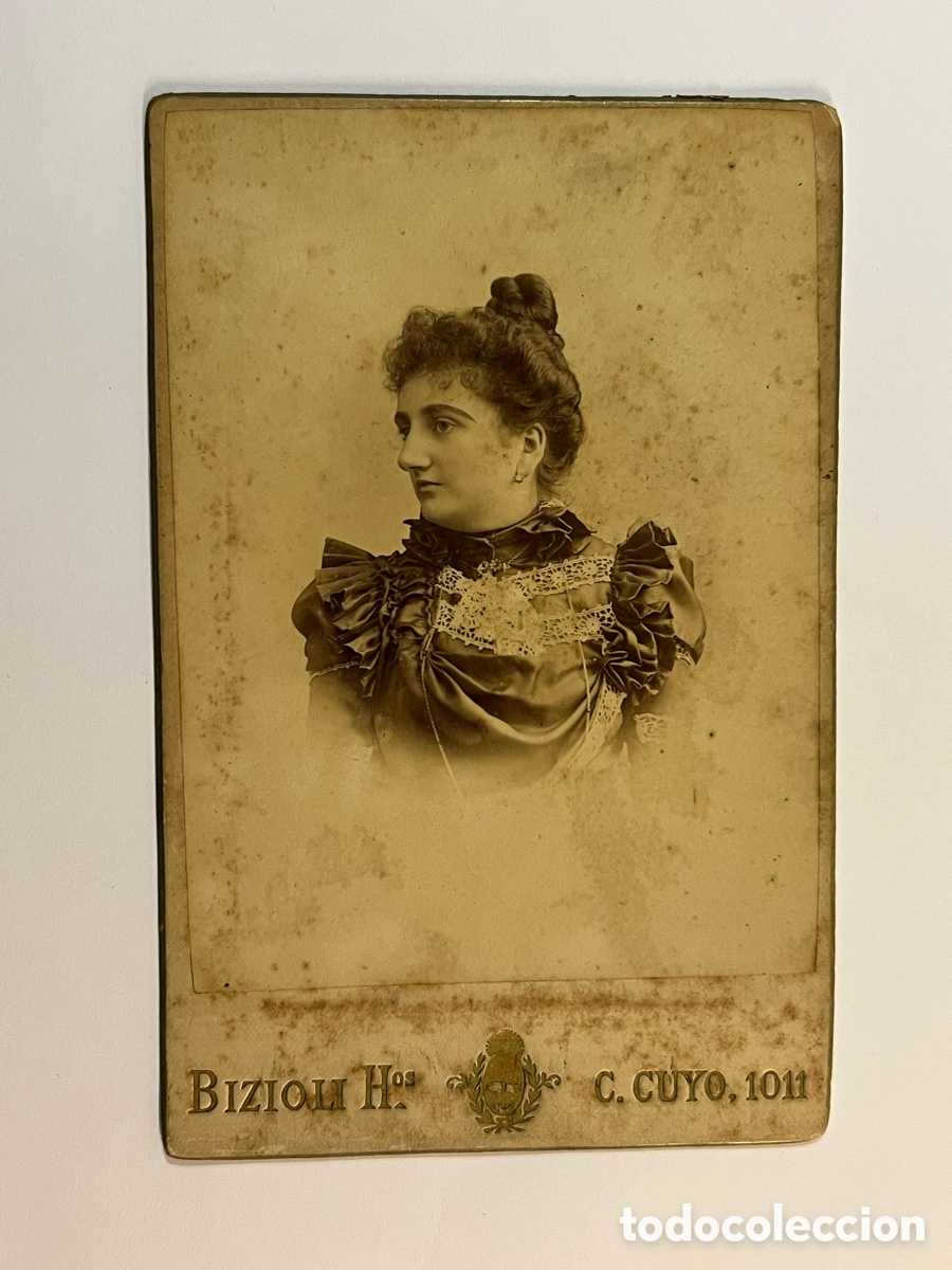 Fotografia antiga: VASCOS POR ARGENTINA. Se&ntilde;ora Retrato Gabinete, fotografo BIZIOLI Hnos BUENOS AIRES (h.1870?)