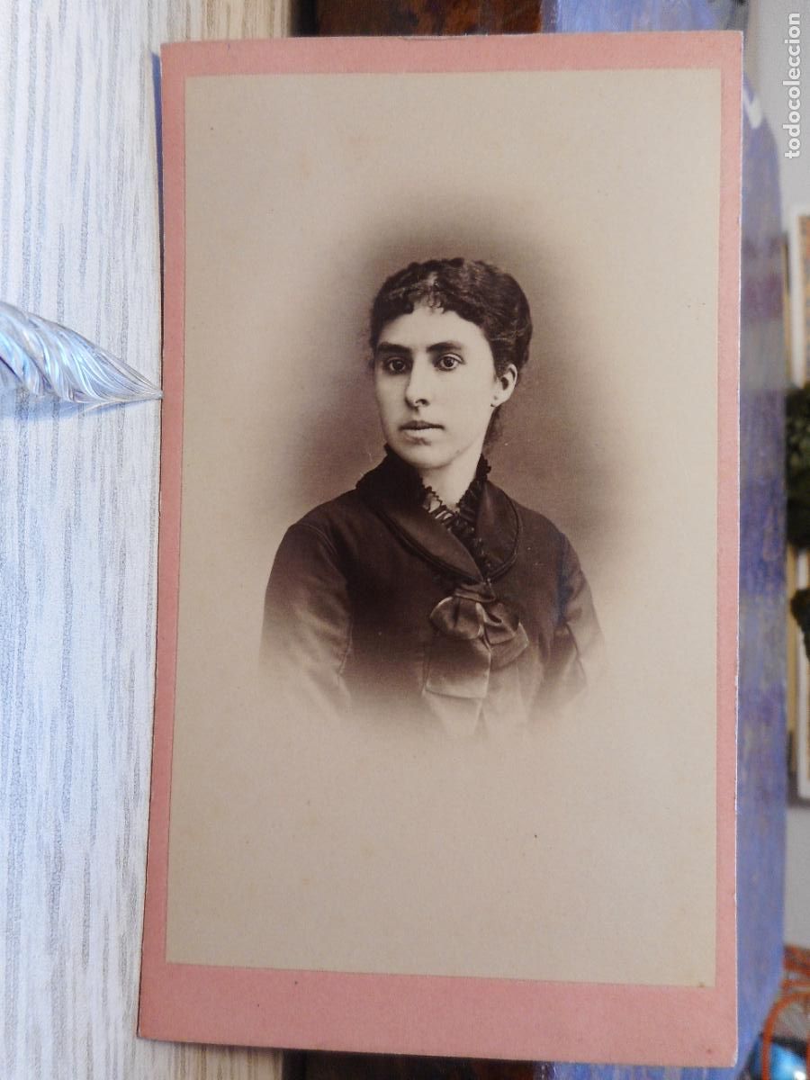 Fotograf&iacute;a antigua: ANTIGUA FOTOGRAFIA DE CHICA. ISABEL ADAN DE VILARDELL. FOTO CAPMANY MATARO. PPIOS DEL XX