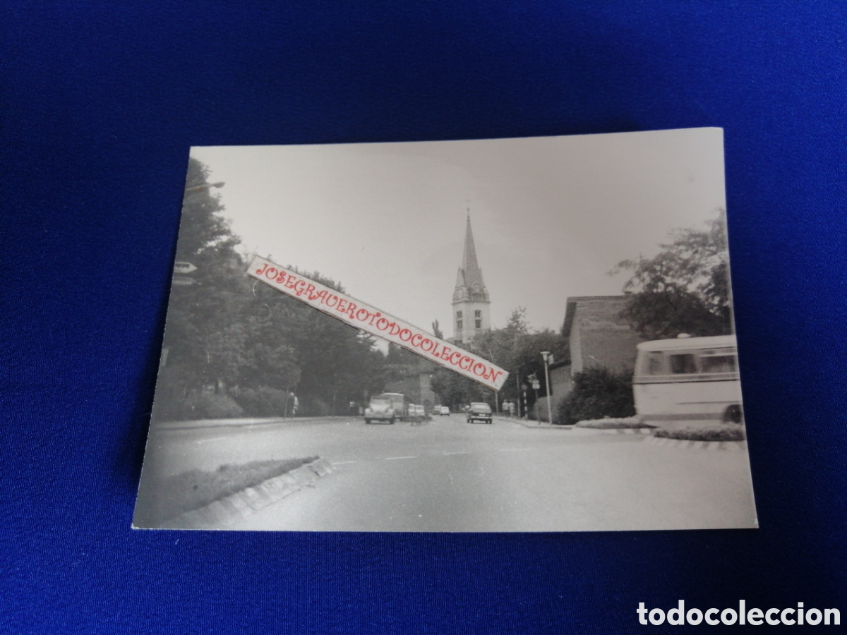 Fotograf&iacute;a antigua: YUGOSLAVIA - CITROEN 2CV FOTOGRAF&Iacute;A ANTIGUA