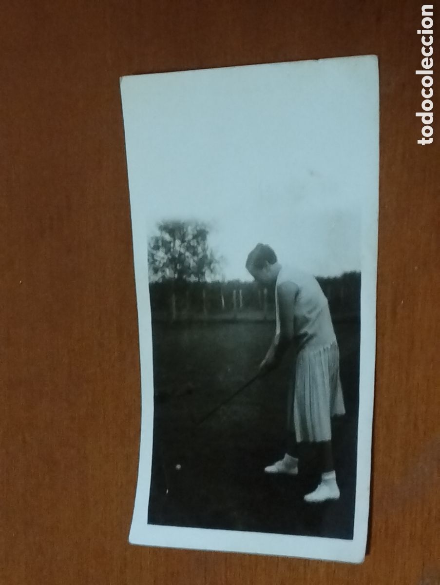 Fotografia antiga: A mis queridos hermanos jugando al golf 1930