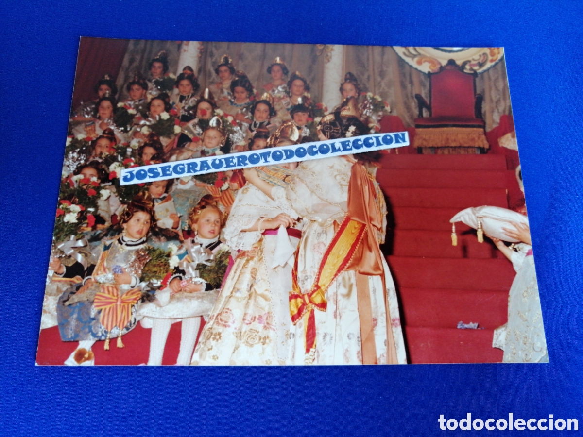 Alte Fotografie: FALLA LA SALETA (ALDAYA) 1983 FALLERAS MAYORES INFANTILES 1982 Y 1983 IMPOSICION BANDA FOTOGRAF&Iacute;A AN