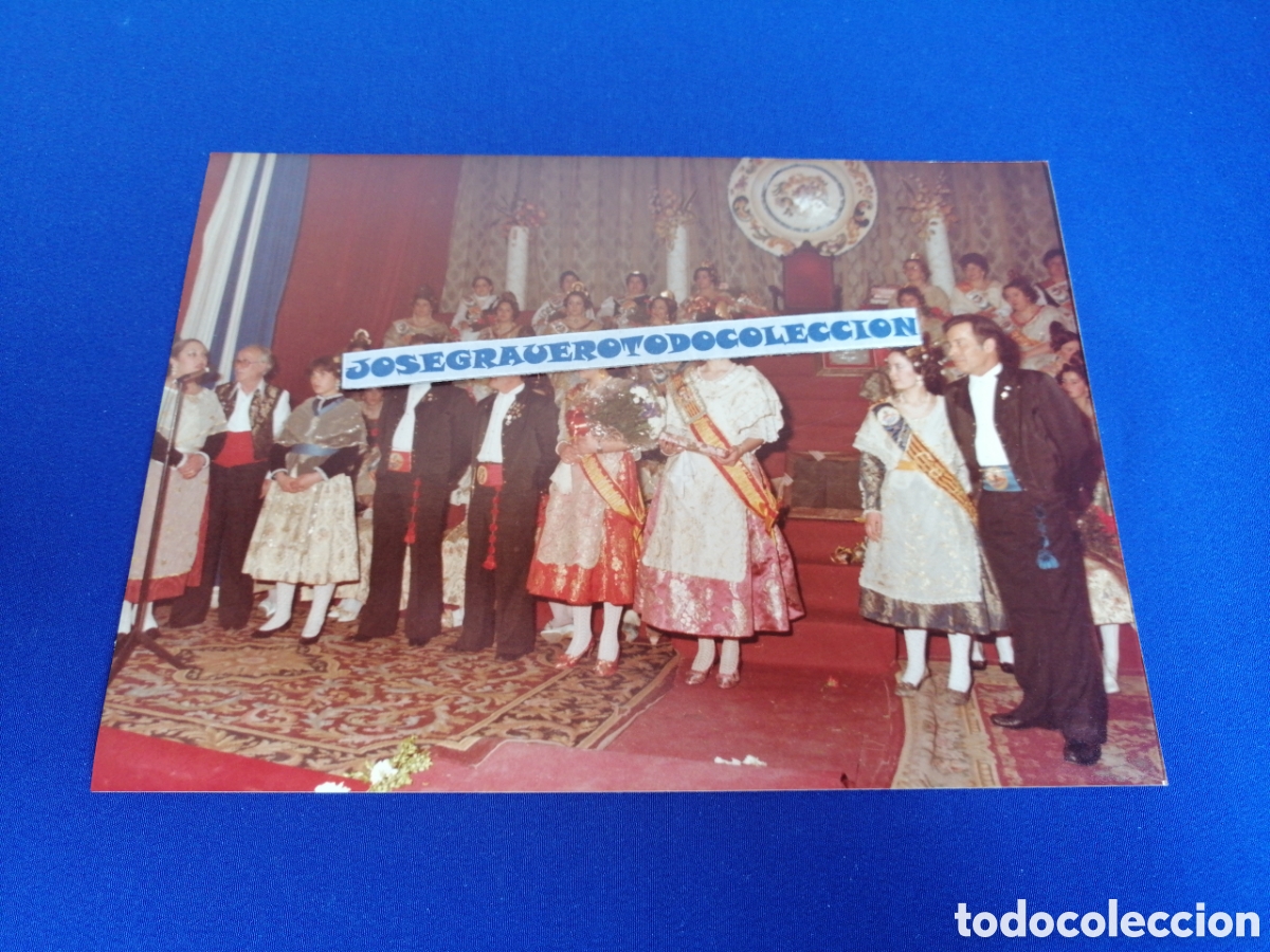 Fotografia antica: FALLA LA SALETA (ALDAYA) 1983 PRESETANCION FALLERAS MAYORES Y PRESIDENTES FOTOGRAF&Iacute;A ANTIGUA