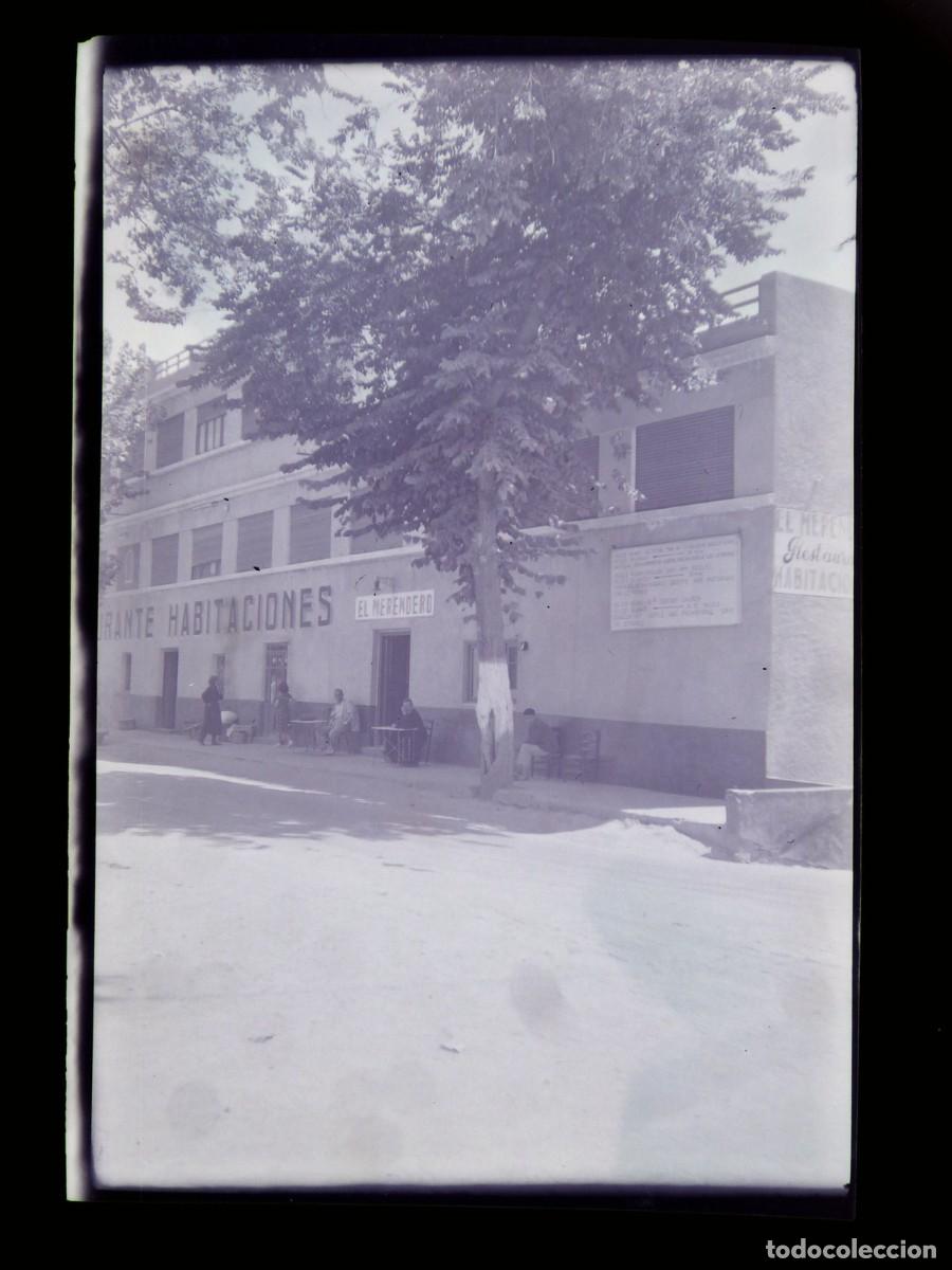 Fotografia antiga: VELEZ-RUBIO, ALMERIA, RESTAURANTE EL MERENDERO - CLICHE NEGATIVO EN CELULOIDE, c.1940-1950
