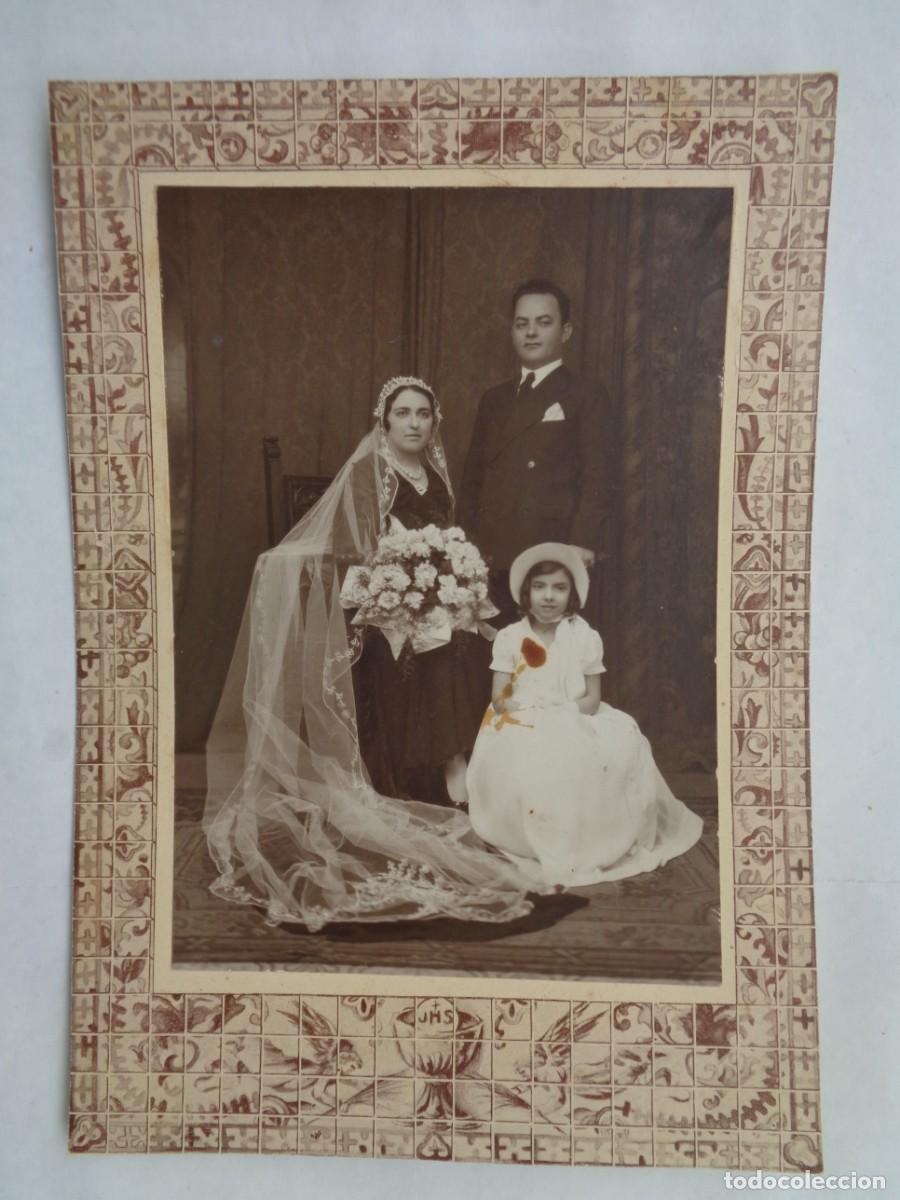 Fotografia antica: PRECIOSA FOTO DE ESTUDIO DE BODA , A&Ntilde;OS 30 .... 16,5 X 23 CM