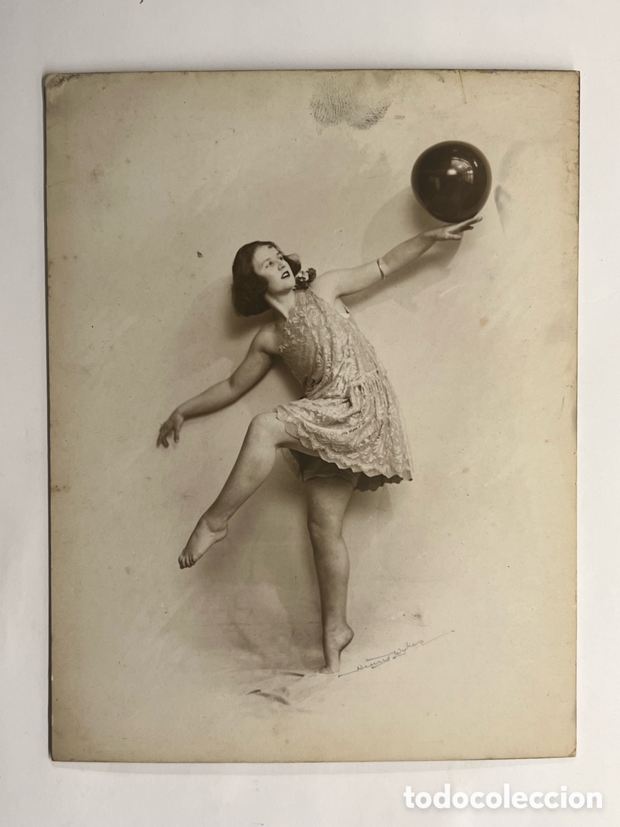 Antique Photography: MARGIE SULLIVAN ? Fotograf&iacute;a de la Bailarina del Burlesque&hellip; Vodevil&hellip; (h.1920?)