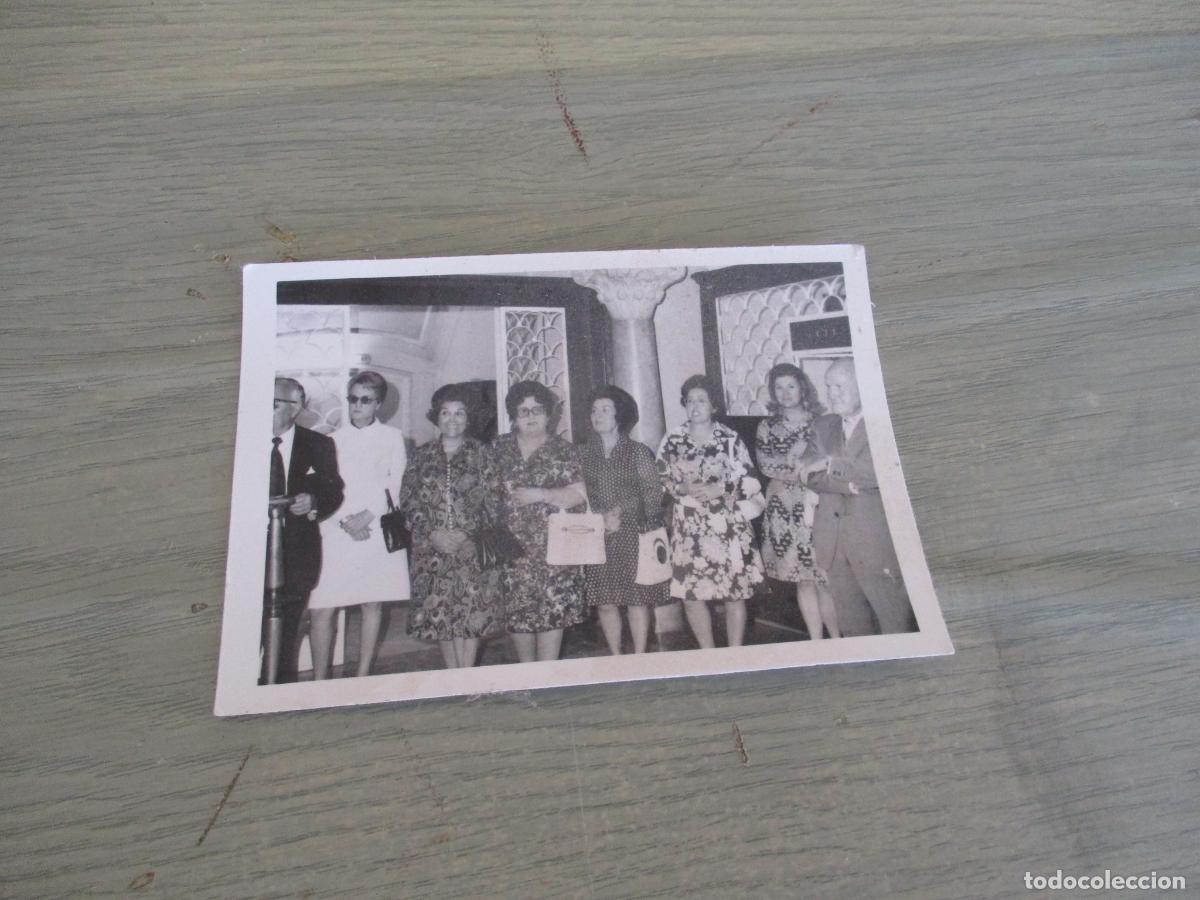 Fotograf&iacute;a antigua: - FOTO DE ACTO EN : ALICANTE, 6/6/74-JUNTA O. P.- 7.5 X 11 CM.