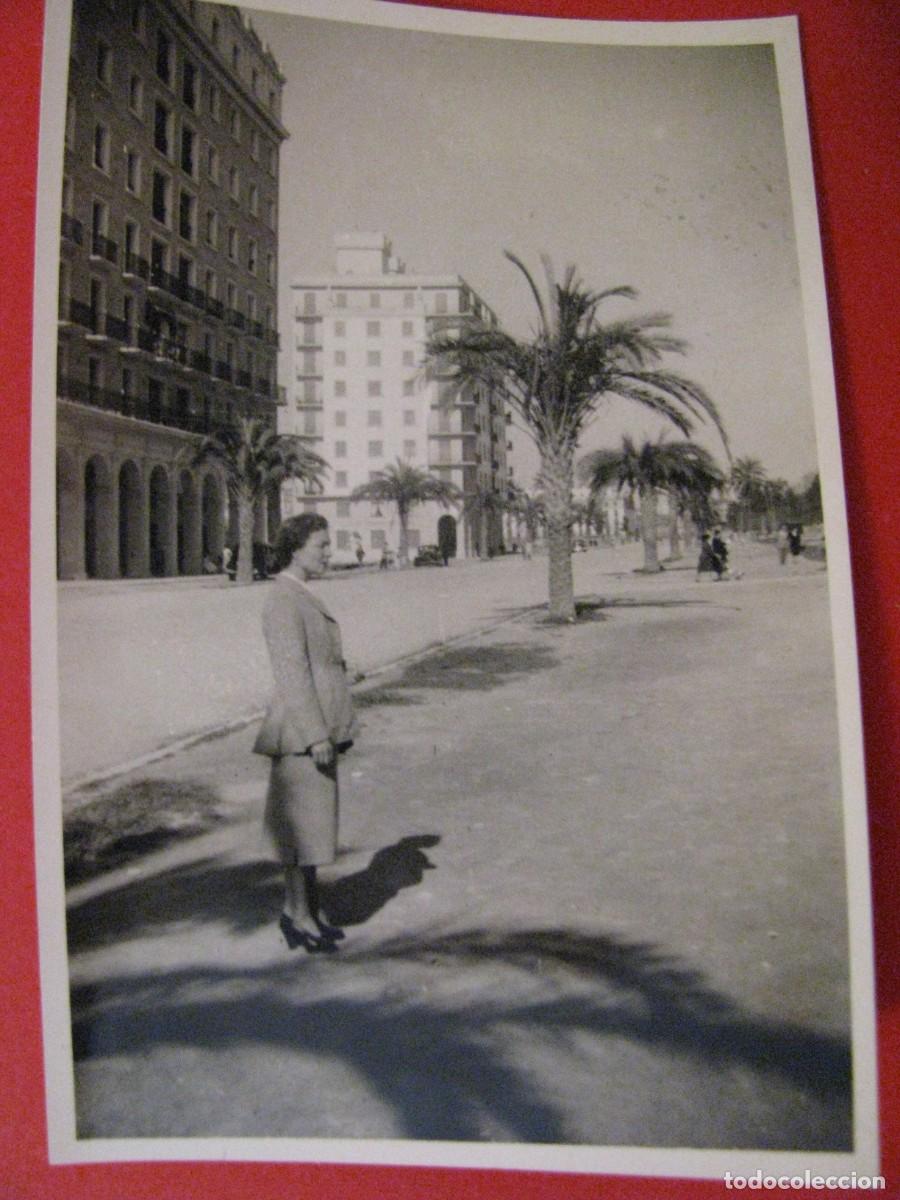 Fotografia antiga: FOTO DE SEVILLA. AVDA. REP. ARGENTINA. 10X7 CM. 1954.