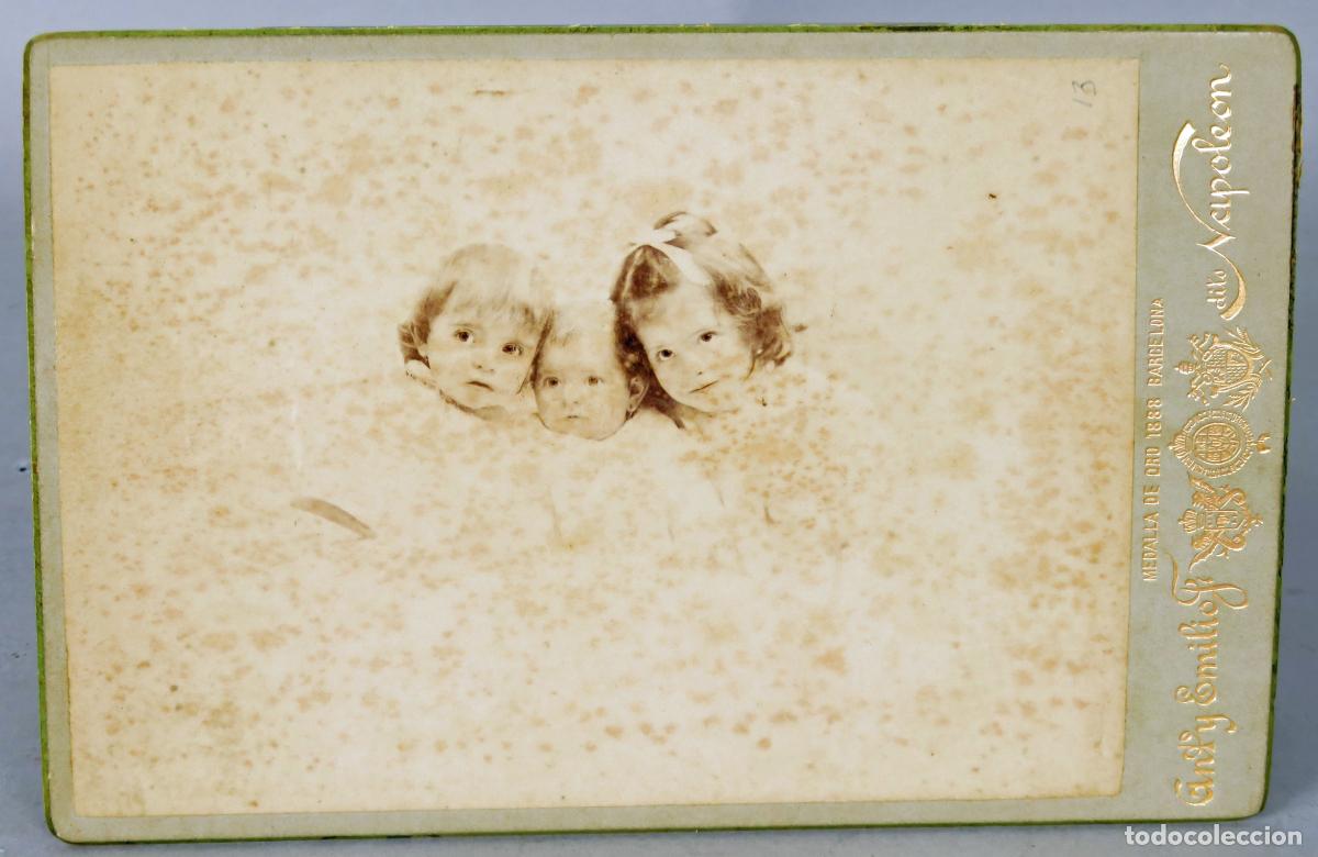Fotografia antica: Fotograf&iacute;a cabinet Retrato tres hermanos ni&ntilde;os ANT y Emilio F dit Napole&oacute;n hacia 1890 S XIX