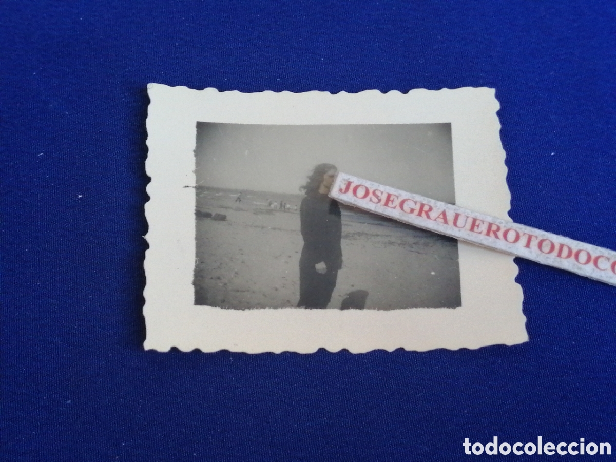 Fotografia antica: MODELO JUNTO AL MAR FOTOGRAF&Iacute;A ANTIGUA