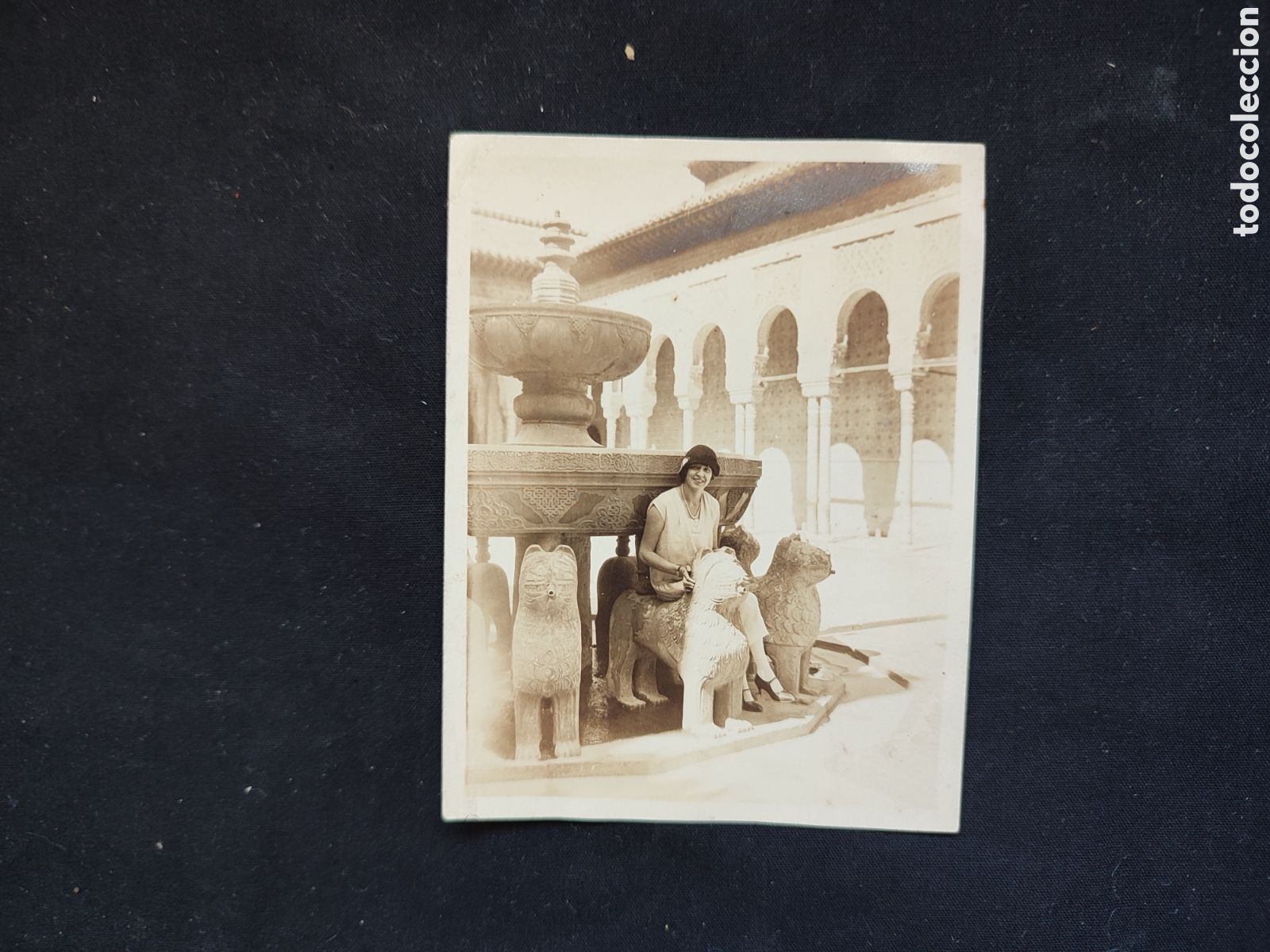 Fotograf&iacute;a antigua: INTERESANTE FOTOGRAFIA, A&Ntilde;OS 20. ALHAMBRA.