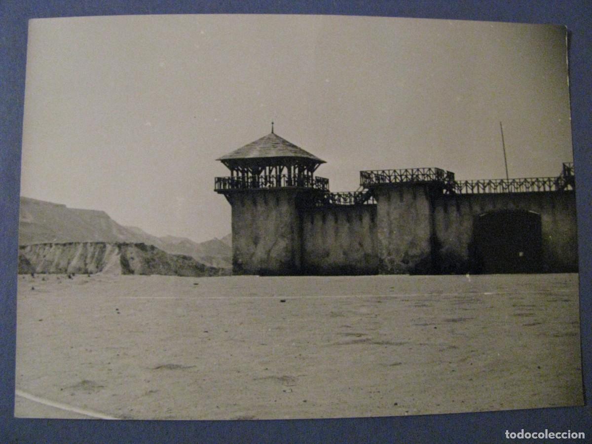 Antique Photography: FOTO DE LOS A&Ntilde;OS 70. 10,5X7,5 CM. SIN IDENTIFICAR EL LUGAR.