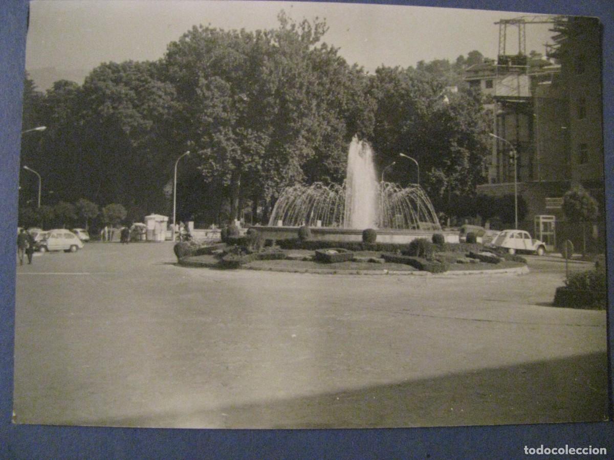 Fotografia antica: FOTO DE LOS A&Ntilde;OS 70. 10,5X7,5 CM. SIN IDENTIFICAR EL LUGAR.