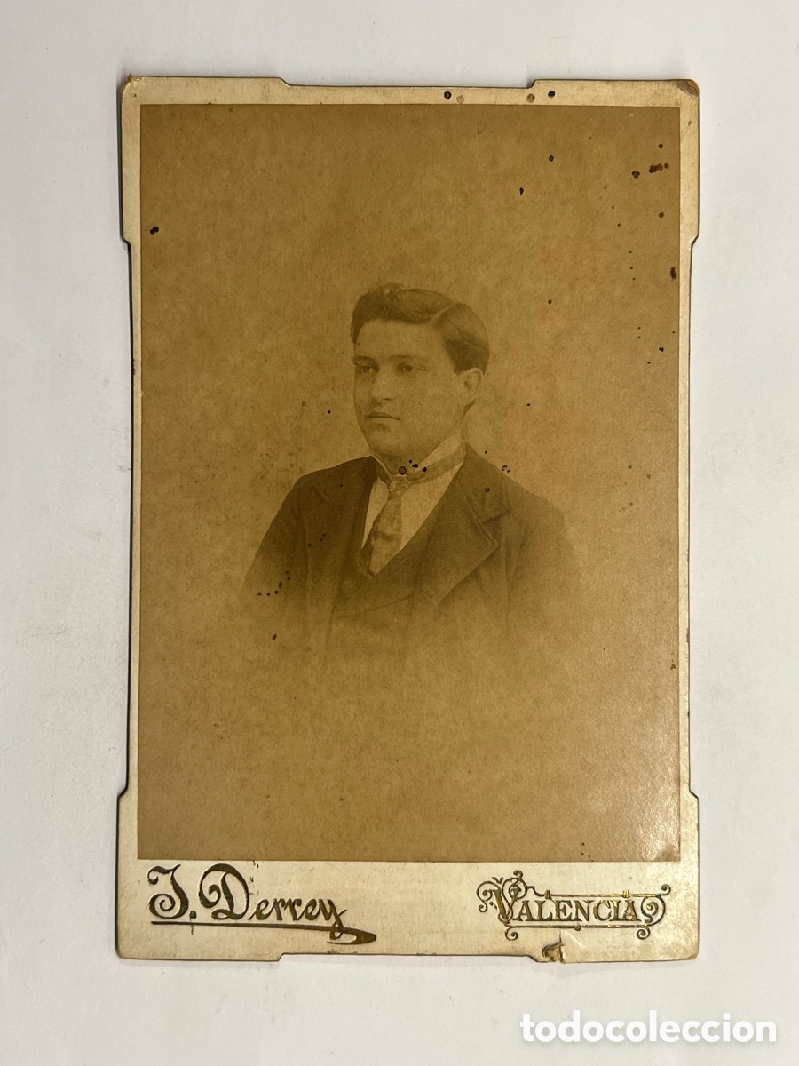 Antique Photography: JULIO DERREY, fot&oacute;grafo valenciano. Retrato Gabinete. Joven de la Burgues&iacute;a Valenciana (a.1904)