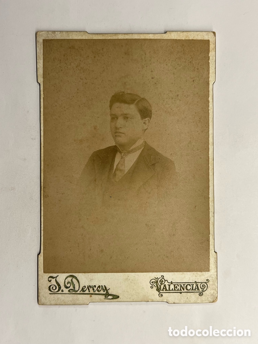 Antique Photography: JULIO DERREY, fot&oacute;grafo valenciano. Retrato. Joven de la Burgues&iacute;a Valenciana (a.1904)