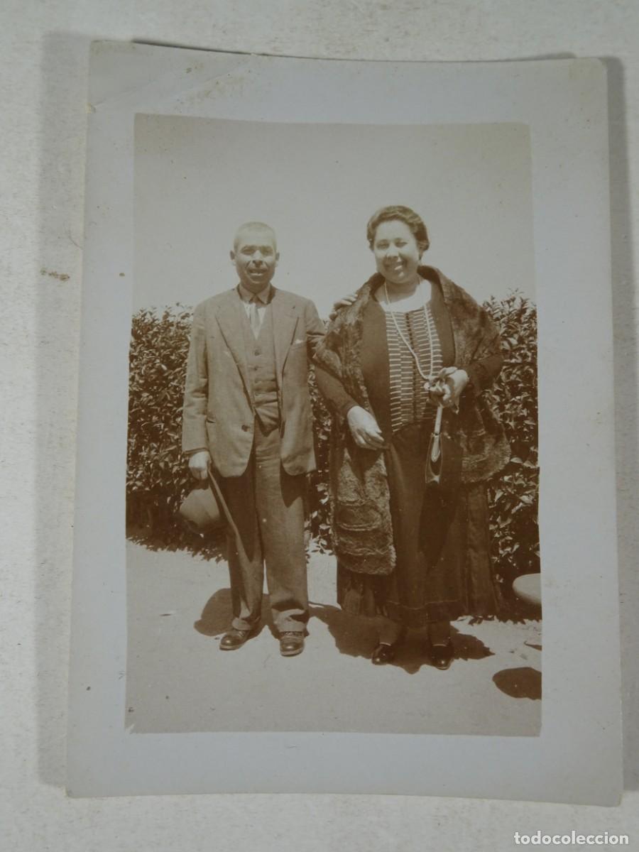 Fotografia antica: ANTIGUA FOTOGRAF&Iacute;A, PAREJA POSANDO, TRAJES DE &Eacute;POCA ,VER FOTOS