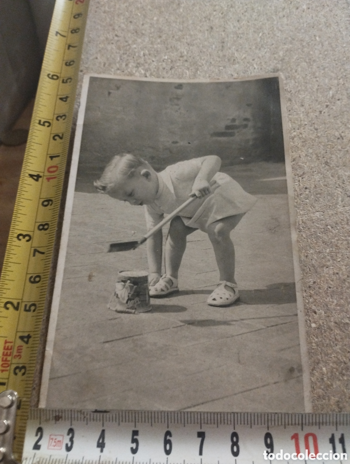 Antique Photography: Fotograf&iacute;a de un ni&ntilde;o peque&ntilde;o jugando a&ntilde;os 40