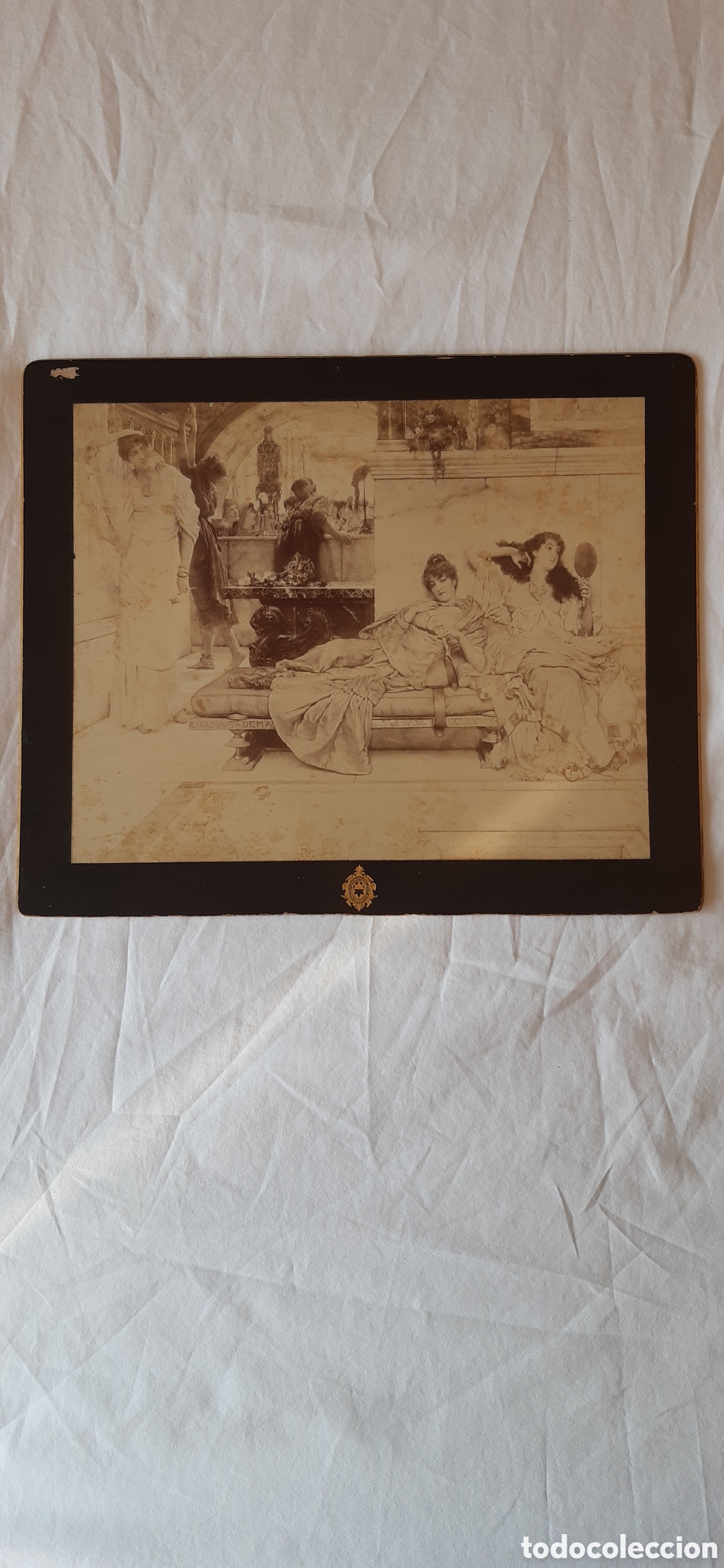 Fotografia antica: Fotografia rom&aacute;ntica &rdquo;AT THE SHRINE OF VENUS&rdquo;Obra pict&oacute;rica de L.ALMA TADEMA