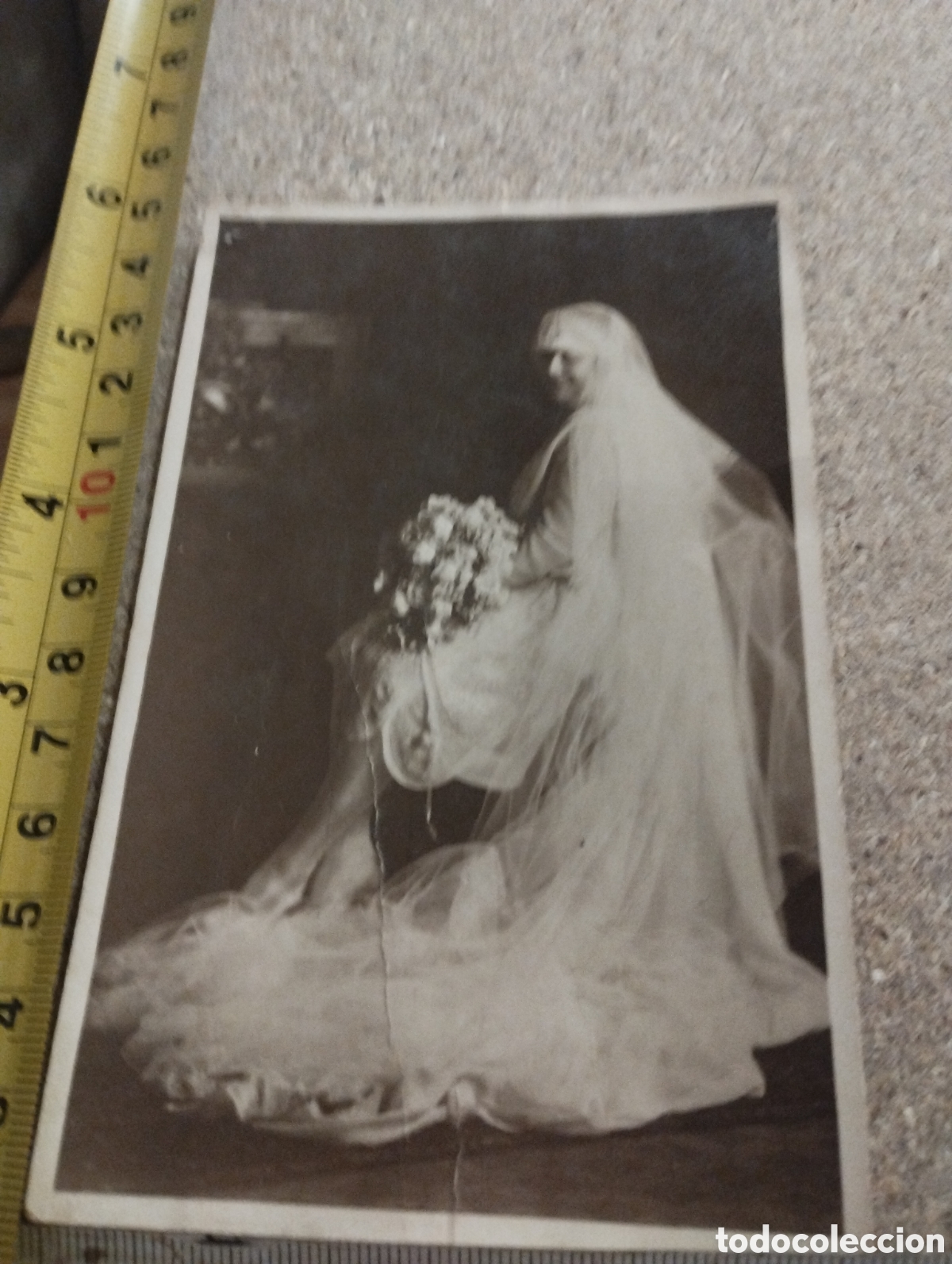 Fotografia antica: Fotograf&iacute;a de una novia a&ntilde;os 20