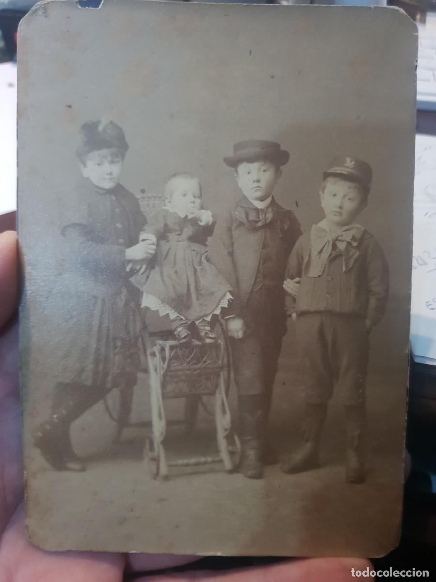 Fotografia antica: Curiosa fotografia siglo xix 4 ni&ntilde;os