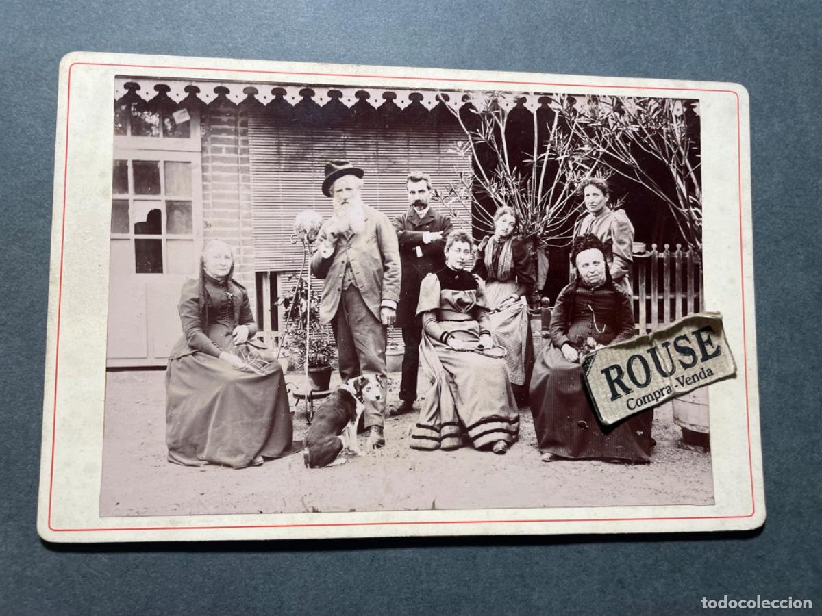 Antique Photography: ANTIGUA FOTOGRAFIA - ALB&Uacute;MINA GRUPO DE PERSONAJES MONTADA SOBRE CARTULINA DE EPOCA FINL S. XIX