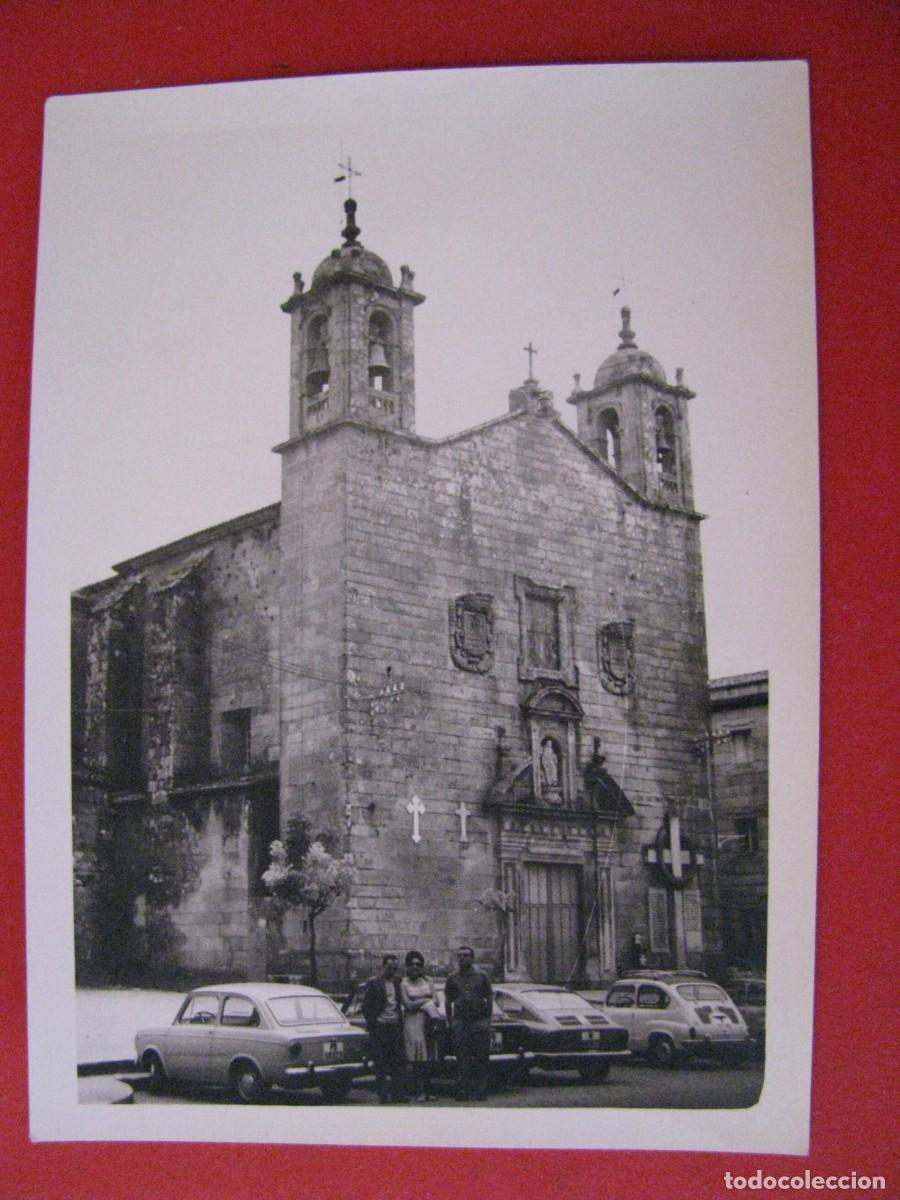 Antique Photography: FOTO DE VILLAGARCIA DE AROSA, IGLESIA PARROQUIAL. 10,5X7,5 CM. 1968.