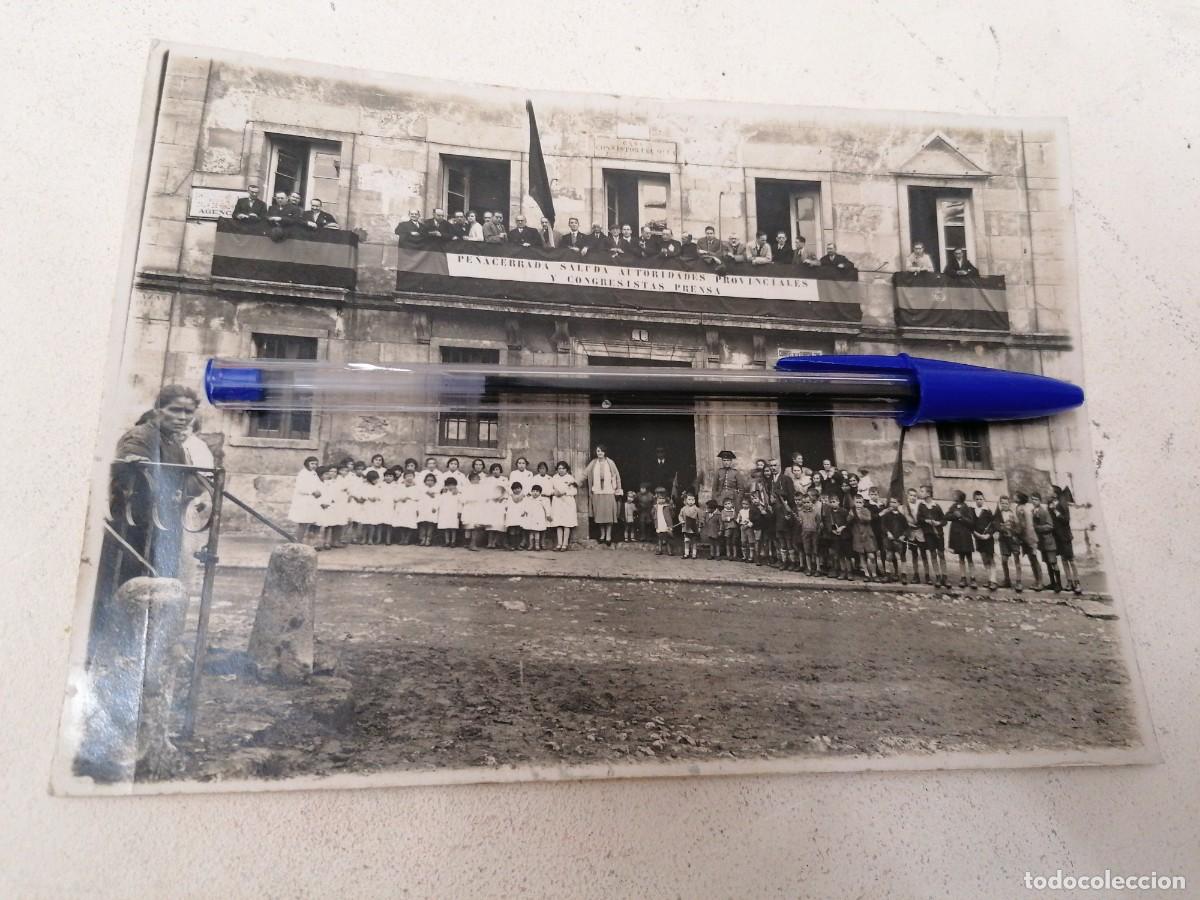 Fotografia antica: PE&Ntilde;ACERRADA (ALAVA) CASA CONSISTORIAL, NI&Ntilde;OS, GUARDIA CIVIL, PERSONALIDADES - A&Ntilde;O 1929-1930