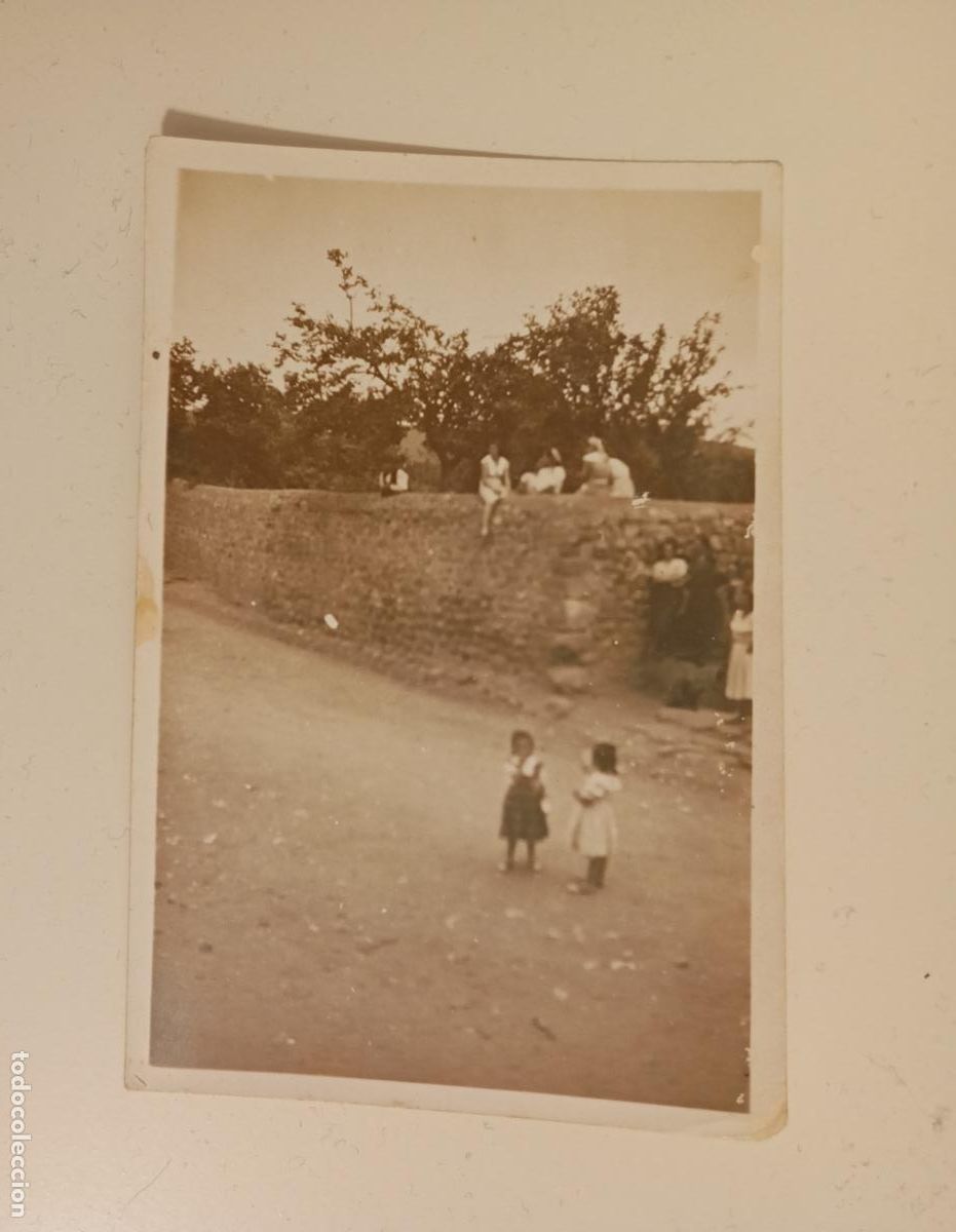 Fotografia antica: ANTIGUA FOTOGRAF&Iacute;A NI&Ntilde;OS EN UN PUEBLO. TDKP21K