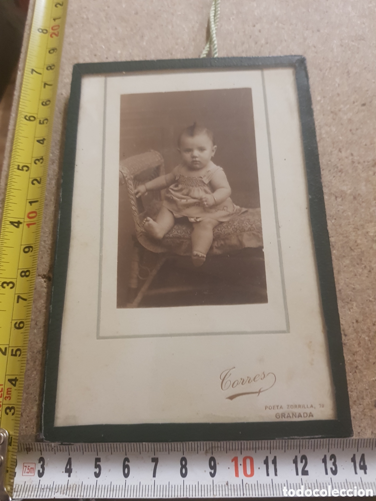 Fotografia antiga: Fotograf&iacute;a de una ni&ntilde;a en los a&ntilde;os 50 aprox.