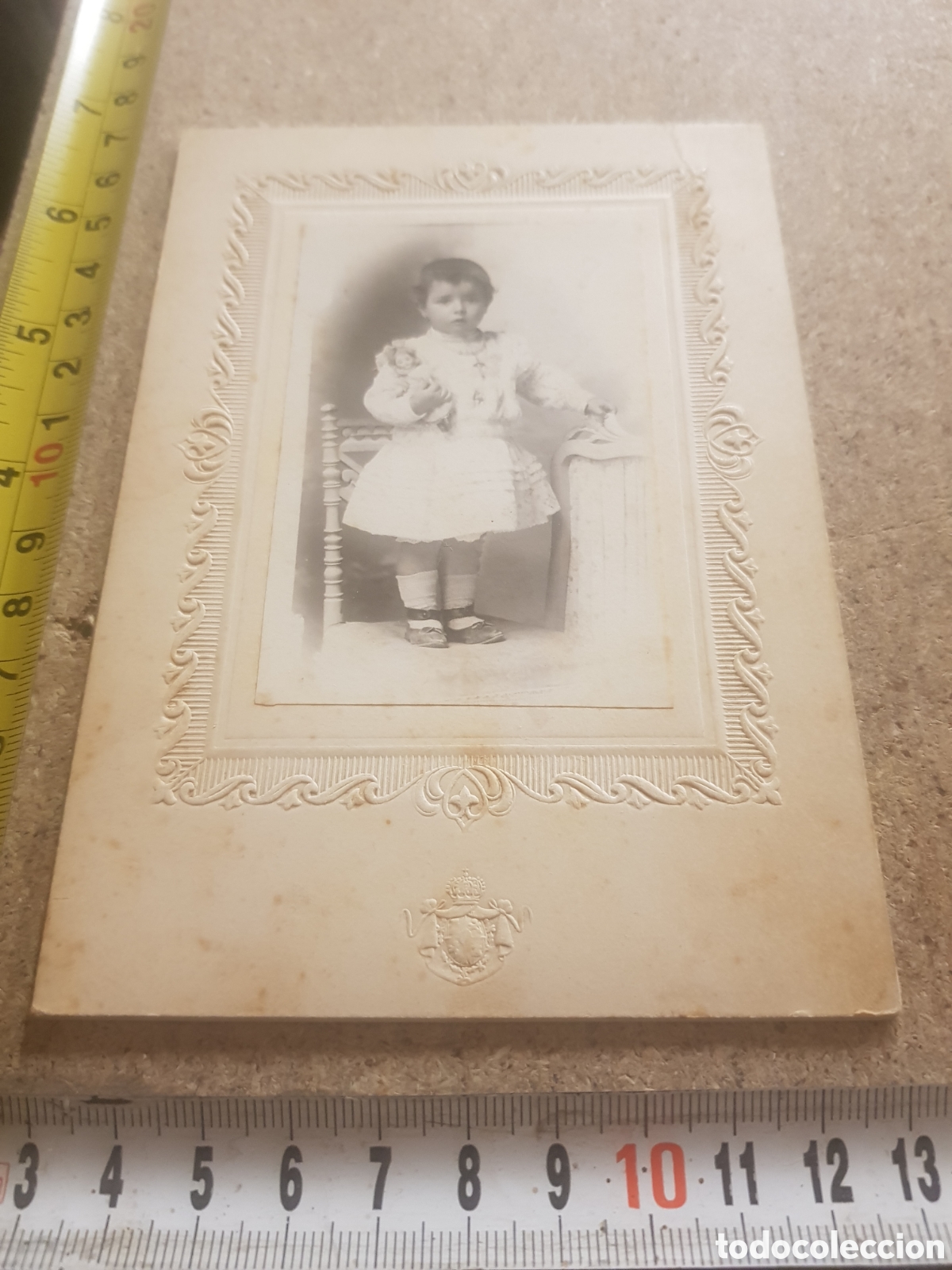 Fotografia antiga: Fotograf&iacute;a de una menor en los a&ntilde;os 20 aprox.