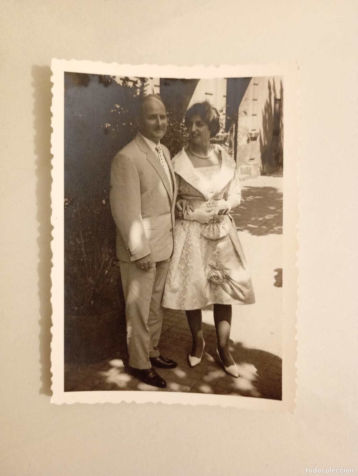 Fotografia antiga: ANTIGUA FOTOGRAF&Iacute;A HOMBRE Y MUJER DE BODA. TDKP21M