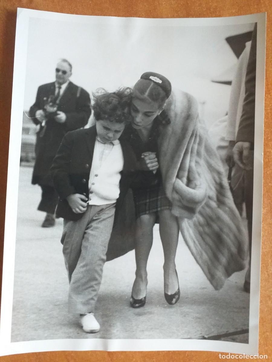 Antique Photography: FOTOGRAF&Iacute;A B/N - PIER DEFIES THE COURTS