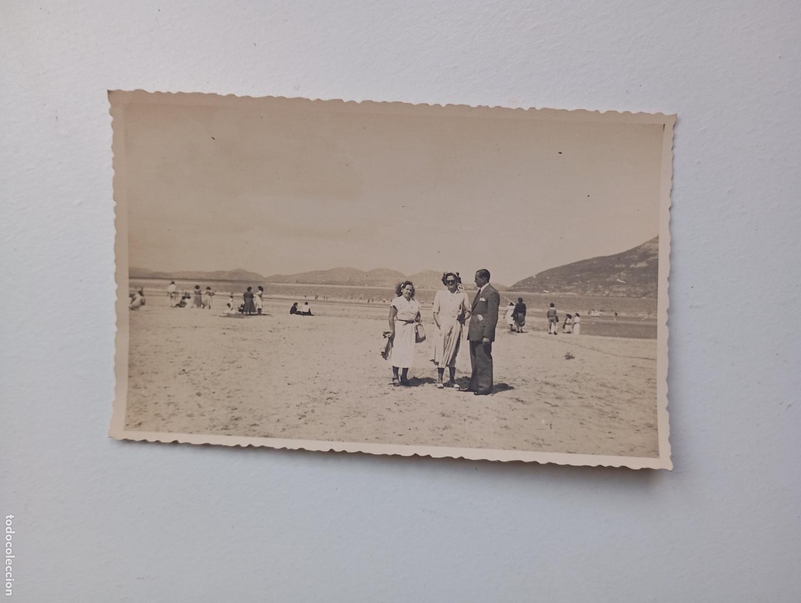 Fotografia antiga: ANTIGUA FOTOGRAF&Iacute;A PERSONAS EN LA PLAYA. TDKP21S