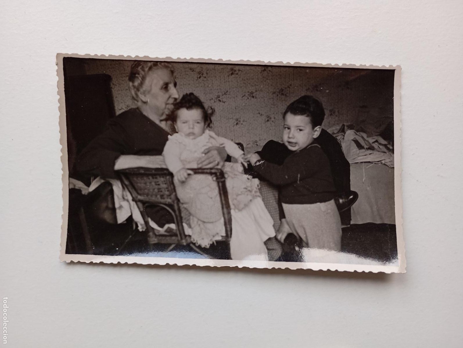 Fotografia antiga: ANTIGUA FOTOGRAF&Iacute;A ABUELA CON NI&Ntilde;OS. TDKP21S