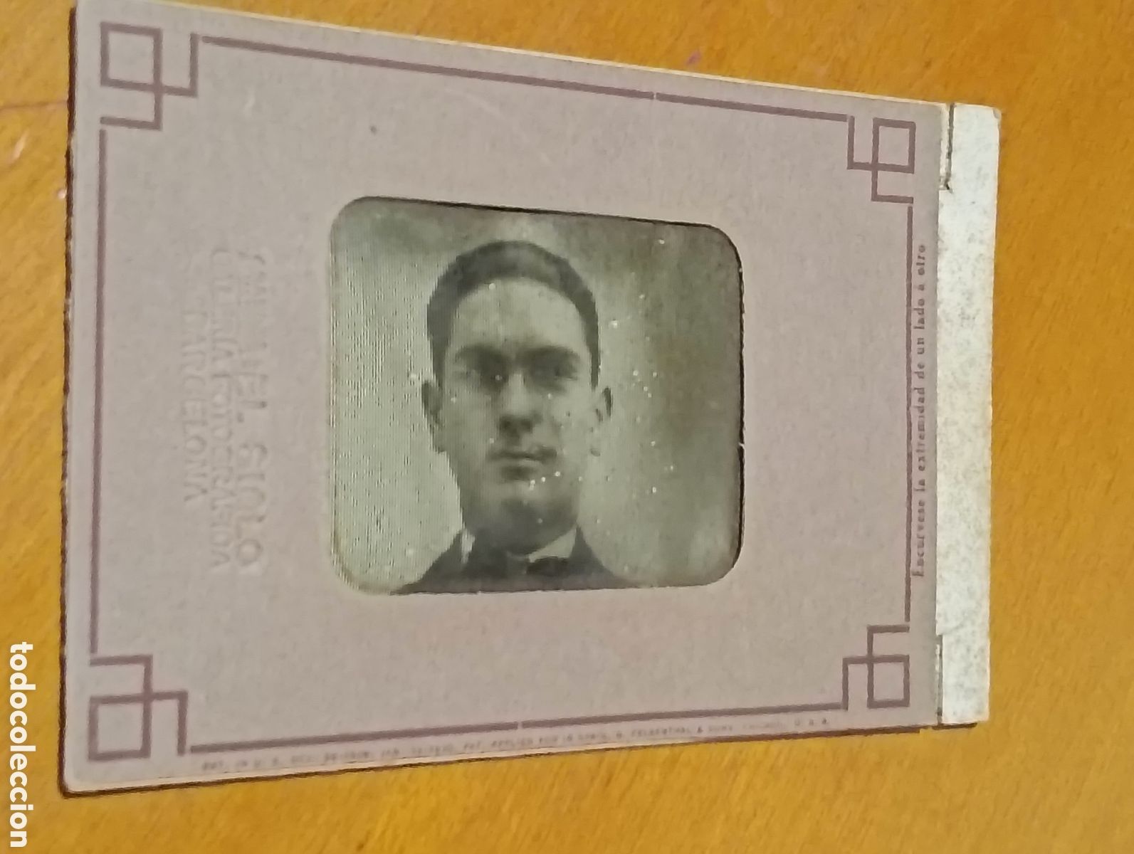 Antique Photography: Fotograf&iacute;a diferente a las dem&aacute;s de un j&oacute;ven en los a&ntilde;os 20
