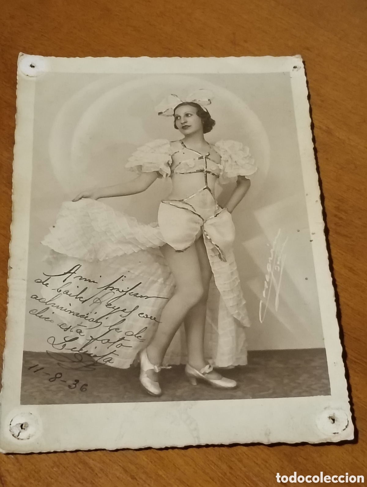 Antique Photography: Fotograf&iacute;a de una joven cabaretista de los a&ntilde;os 1900 al 1920. 16 x 13 cm. aprox.