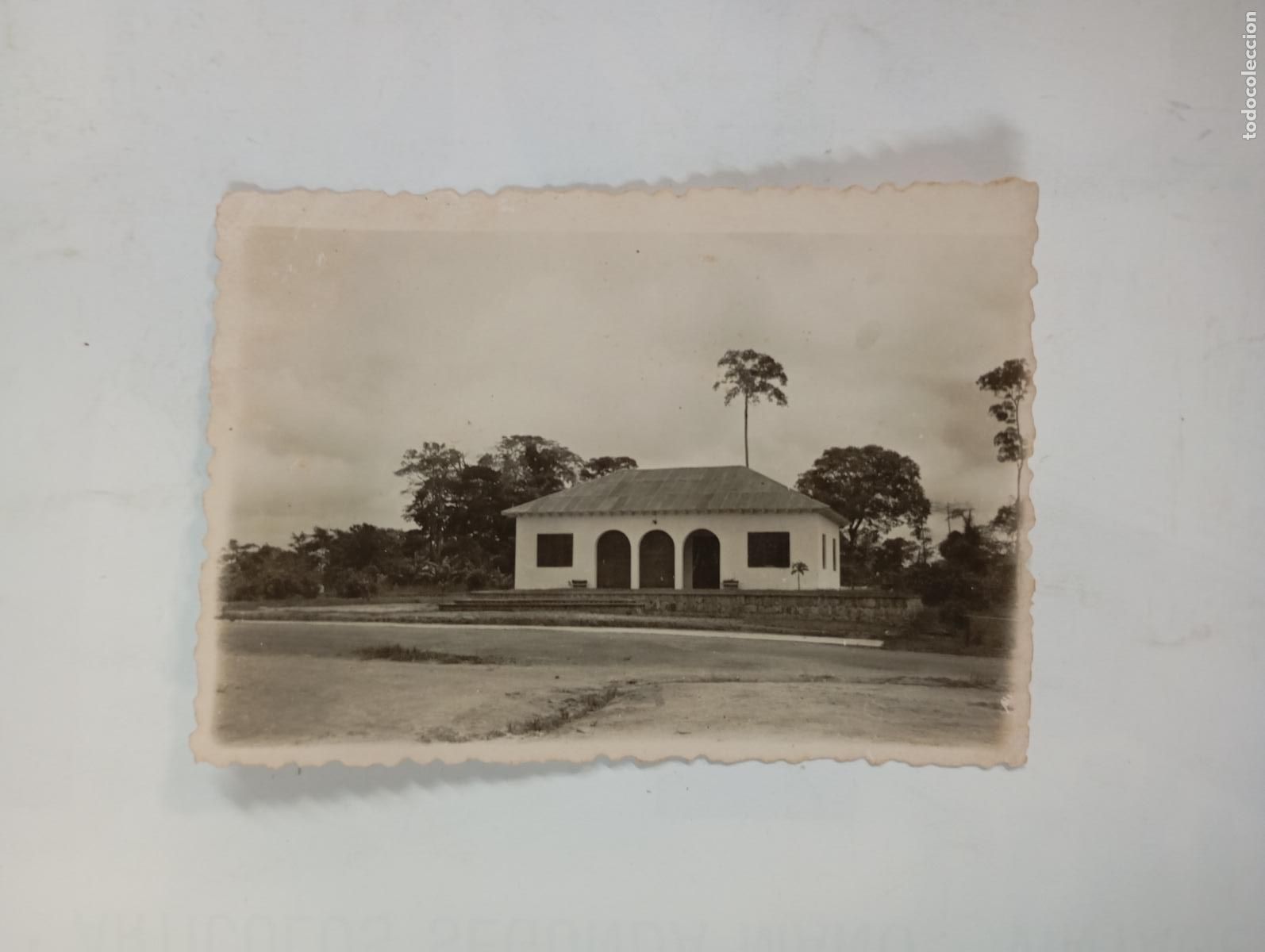 Fotografia antiga: ANTIGUA FOTOGRAF&Iacute;A EDIFICIO EN LA PLAYA. TDKP26V