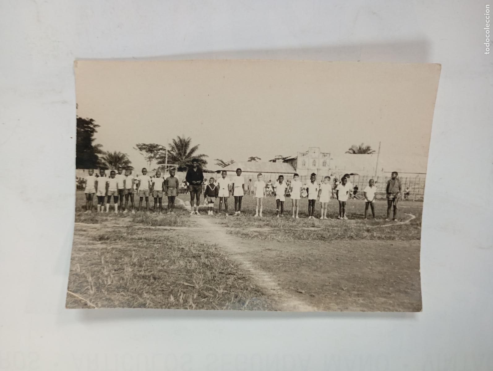Antique Photography: ANTIGUA FOTOGRAF&Iacute;A NI&Ntilde;OS NEGROS PARTIDO F&Uacute;TBOL. TDKP26V