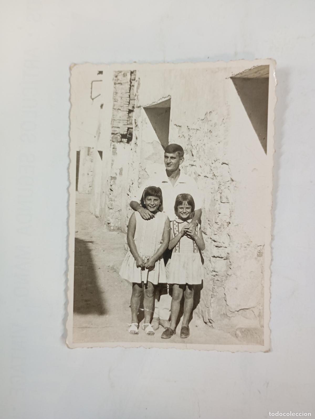 Antique Photography: ANTIGUA FOTOGRAF&Iacute;A HOMBRE E HIJAS. TDKP26V
