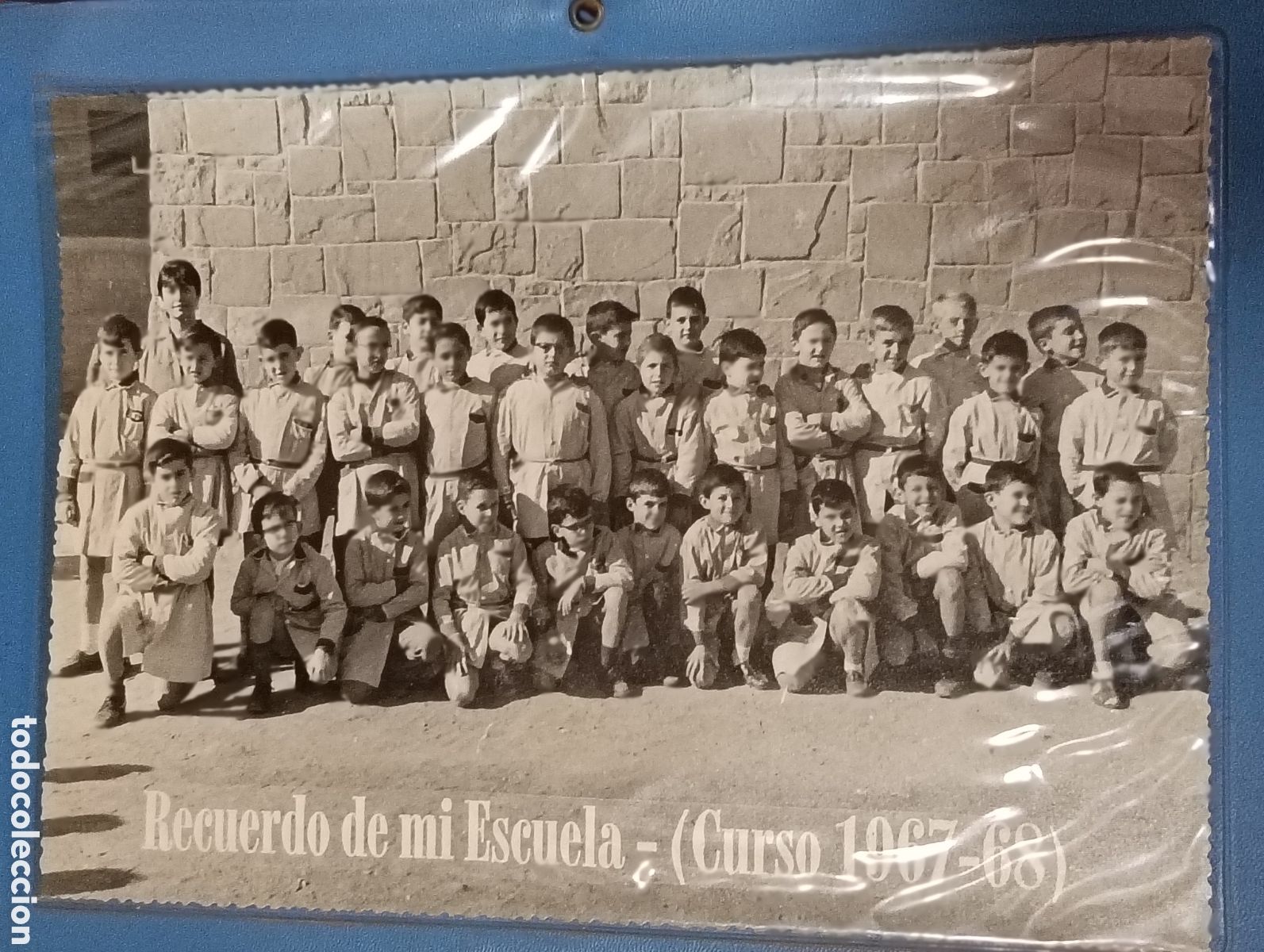 Antique Photography: Fotograf&iacute;a Pl&aacute;cida Vinagre Recuerdo de la Escuela Curso 1967 - 68