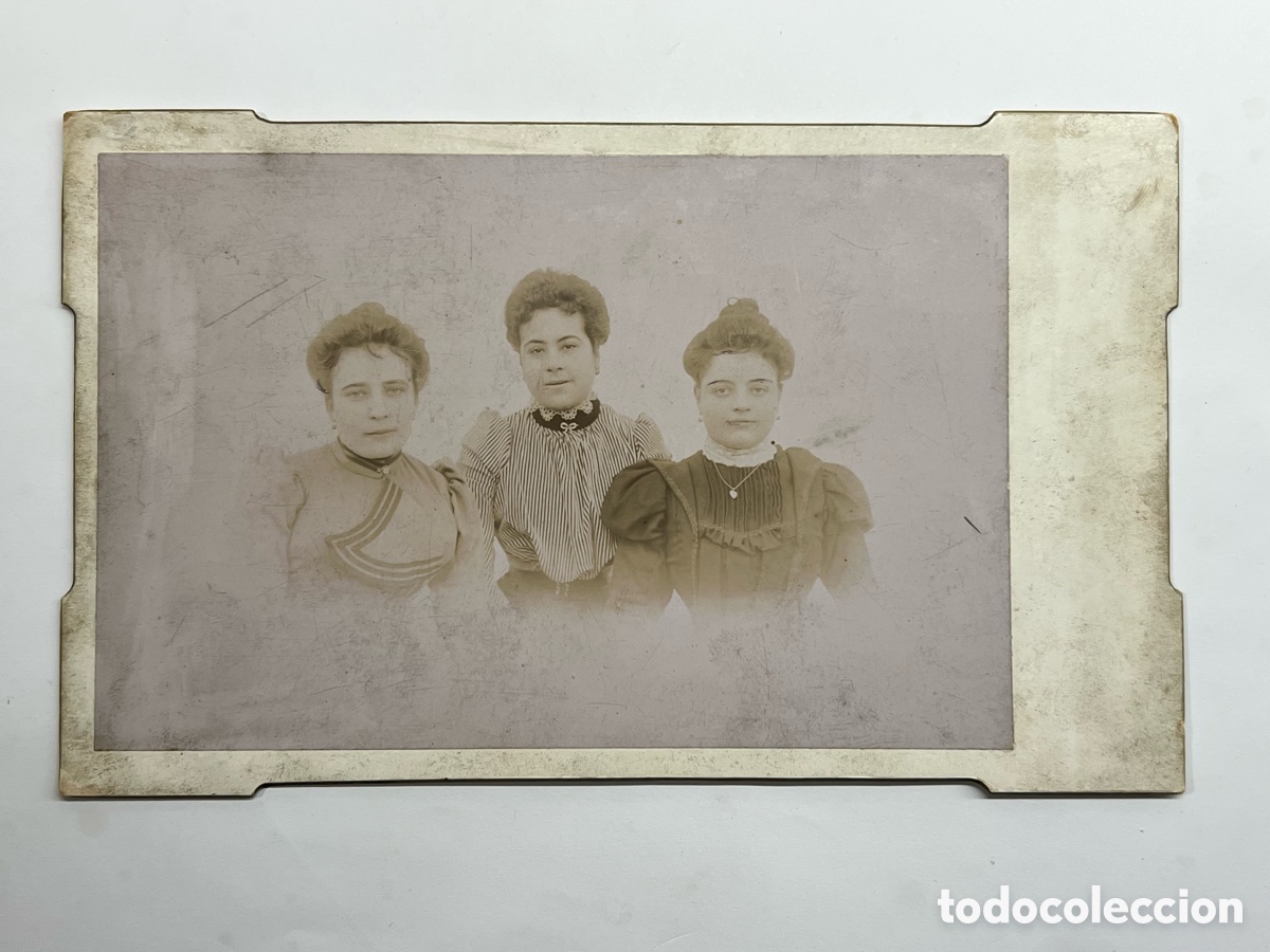 Antique Photography: FOTOGRAF&Iacute;A. Tres Se&ntilde;oritas de Ciudad&hellip; (fin Siglo XIX)